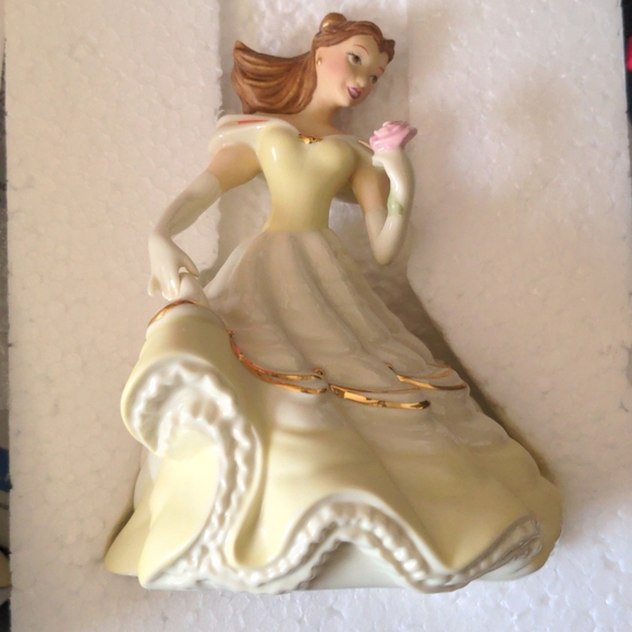 Lenox Other - Rare Lenox Belle Figurine - A Dream Of Love